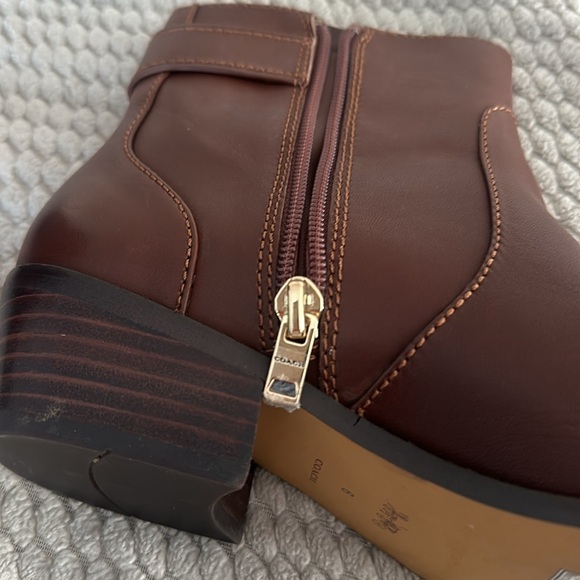 Beautiful walnut Coach booties - Picture 8 of 11